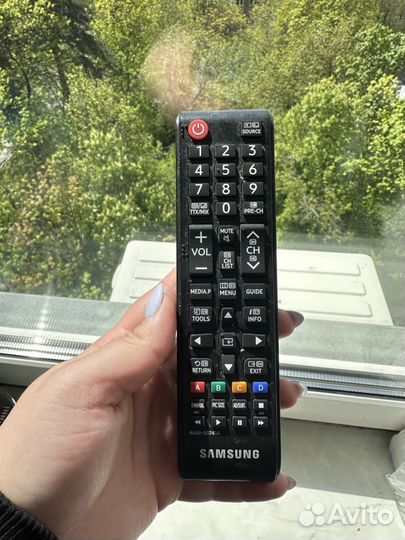 Телевизор Samsung модель UE32N5000AU