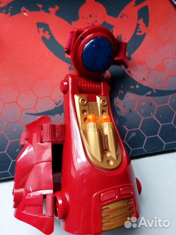 Игрушка Рука железного человека