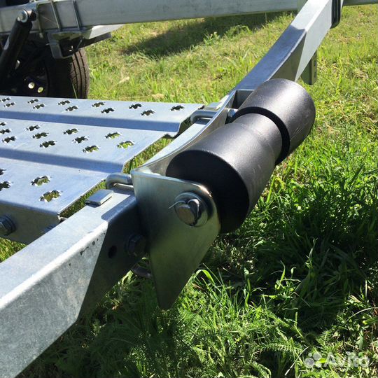 Килевой ролик на прицеп