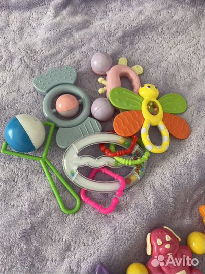 Игрушки погремушки