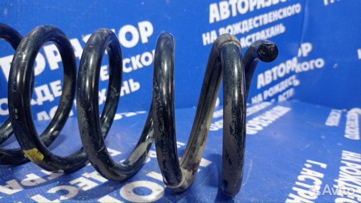 Передняя пружина Hyundai Sonata 4 седан G4JP 2004