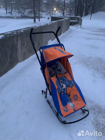 Санки на колесах детские