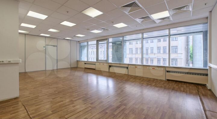 Офис, 727.7 м²