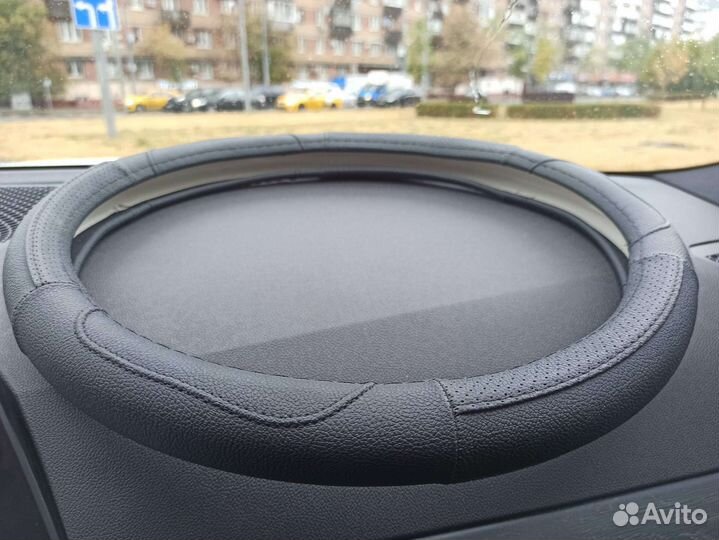 Кожаная оплетка на руль