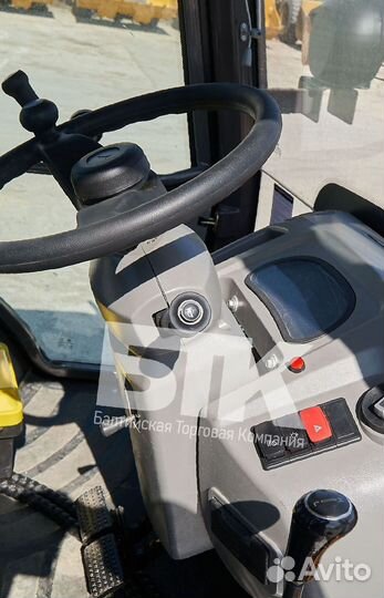 Экскаватор-погрузчик Shanmon 388H, 2022