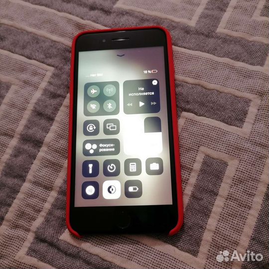 Телефон iPhone 7 plus