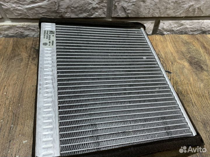 VW Touareg NF Радиатор отопителя