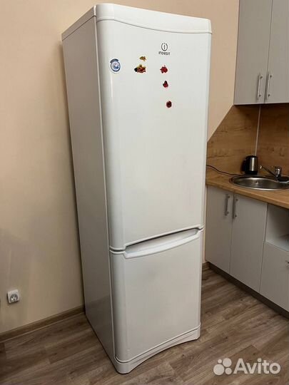 Холодильник indesit no frost