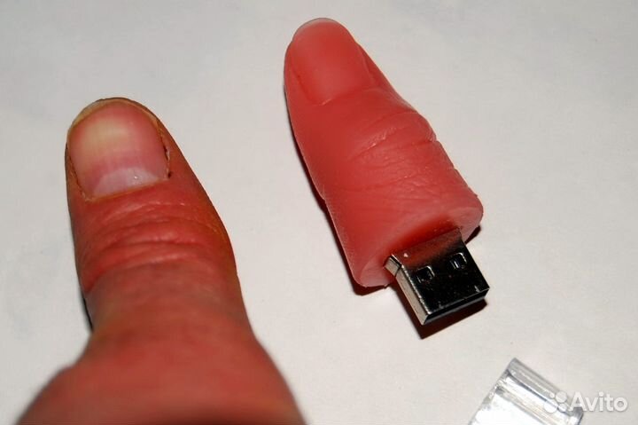 USB-флэшка оригинальная (палец) 8 Гб