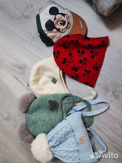 Продам шапки на малыша