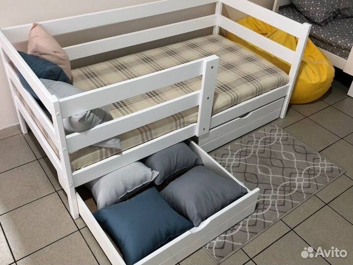 Детская кровать в наличии