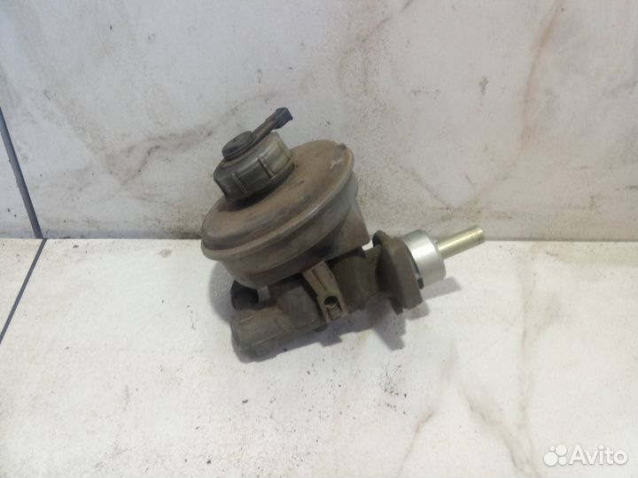Главный тормозной цилиндр Chevrolet Niva 21236