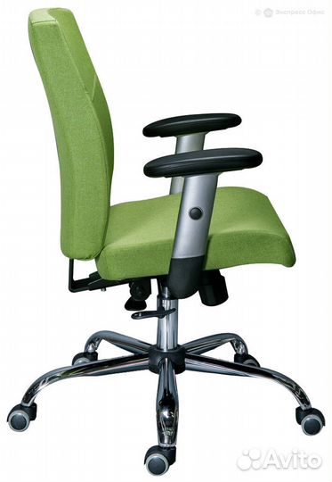 Кресло для руководителя (с колесами для паркета) м