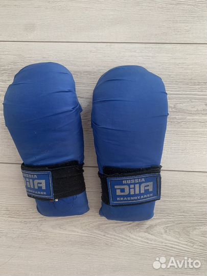 Перчатки для карате