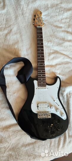 Электрогитара Dean Playmate