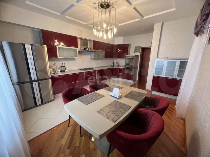 4-к. квартира, 171,3 м², 5/6 эт.