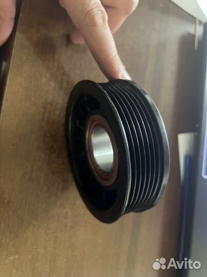 Шкив компрессора кондиционера VW T5 T6 VW Amarok