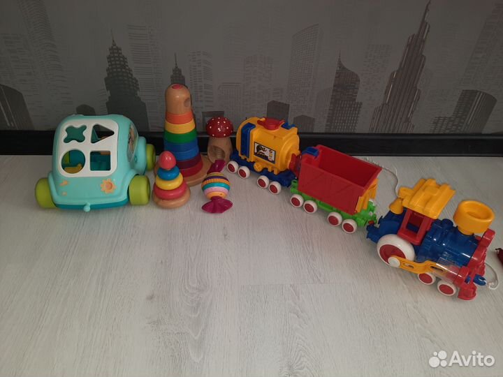 Развивающие игрушки