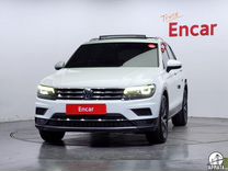 Volkswagen Tiguan 2.0 AMT, 2020, 64 362 км, с пробегом, цена 2 652 996 руб.