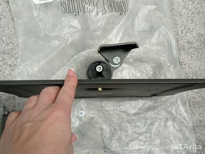 Кронштейн для телевизора