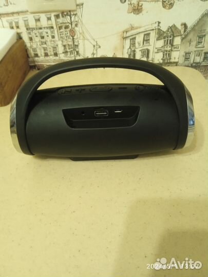 Портативная колонка bluetooth JBL