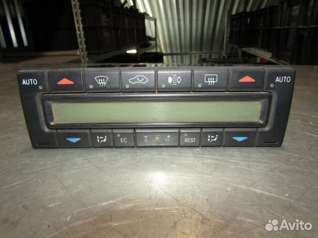 Блок управления климатической установкой W210 E-Kl