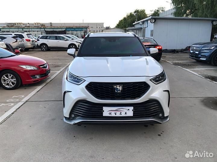 Toyota Crown Kluger 2.5 CVT, 2021, 20 000 км