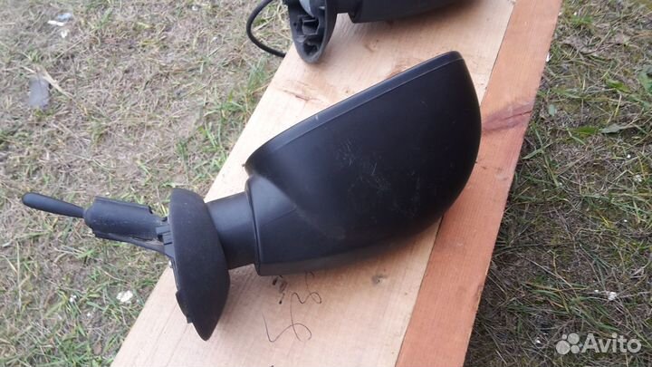 Зеркало для рено логан правое и левое б\у