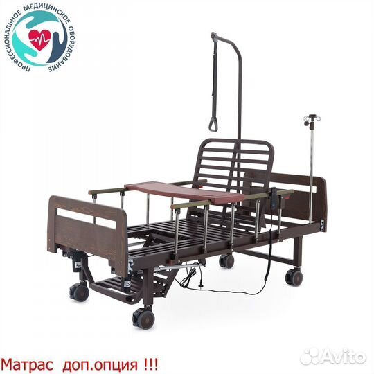 Удобная медицинская кровать с пультом управления