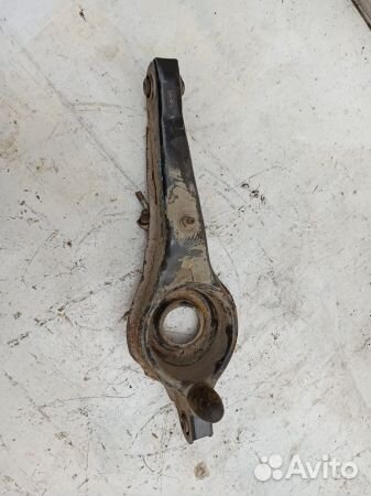 Рычаг задний нижний Мазда