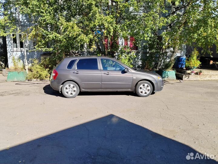 Kia Cerato 1.6 МТ, 2006, 220 000 км