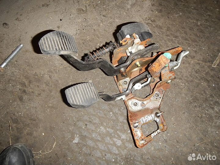 Блок педалей, Citroen (Ситроен) -C4 picasso (06)