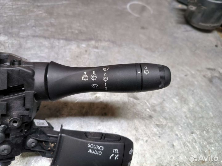 Renault Duster 2 подрулевые переключатели