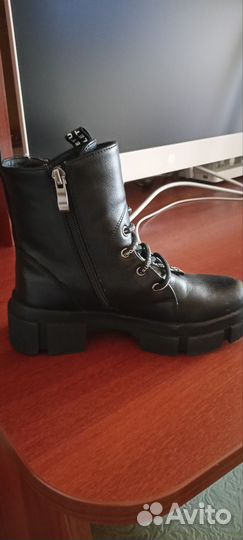 Ботинки демисезонные для девочки 32