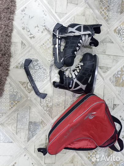 Коньки (39 размер)