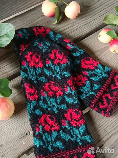 Варежки женские, мужские, детские