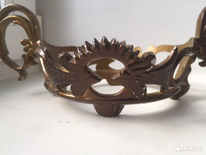 Подставка под вазу