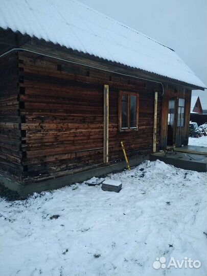 Замена венцов, выравниваем дома