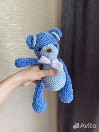 Вызаный мишка