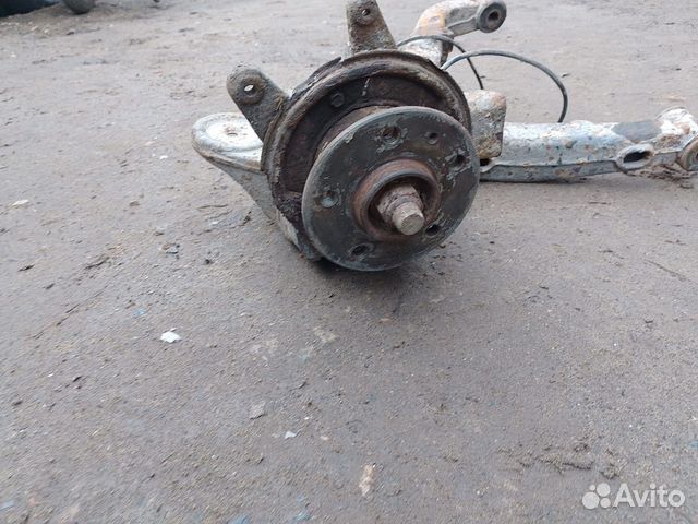 Рычаг задний левый правый Mercedes Vito w638