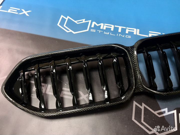 Решетка радиатора BMW F44 Sport рест карбон