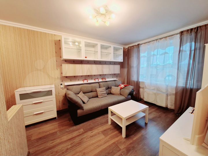 1-к. квартира, 35 м², 8/17 эт.