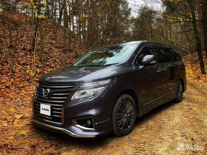 Nissan Elgrand 3.5 CVT, 2018, 112 500 км
