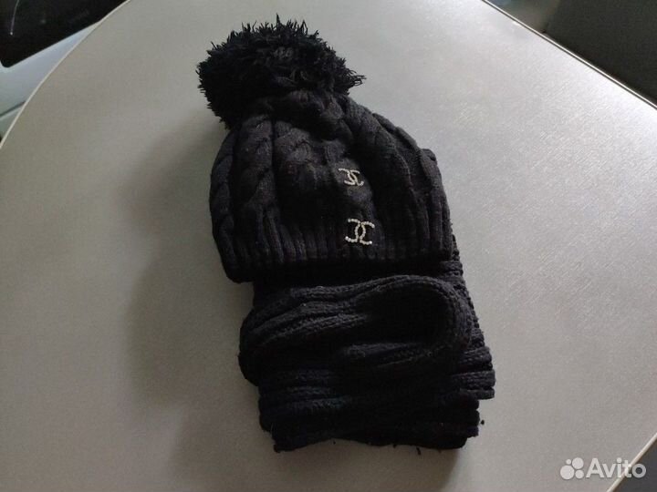 Шапки с шарфами