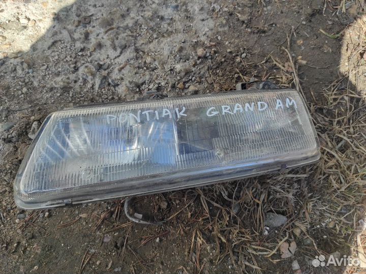 Фара для Понтиак гранд ам