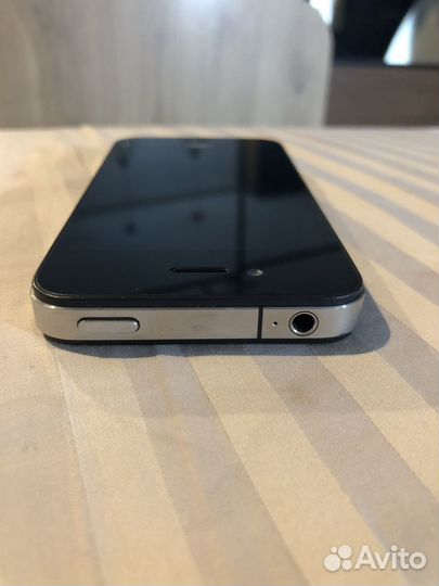 iPhone 4