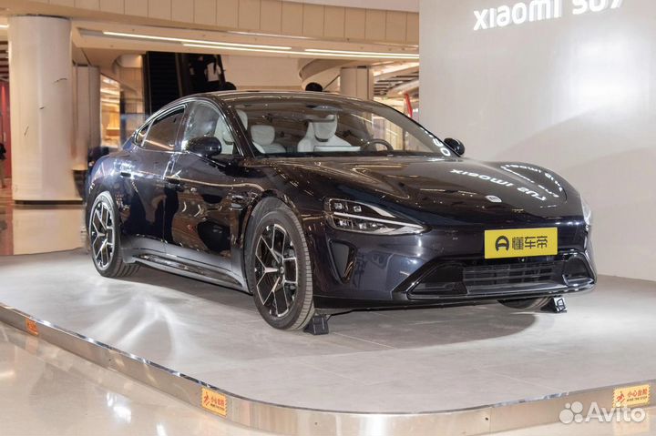 Xiaomi SU7 673 л.с. AT, 2024, 1 км