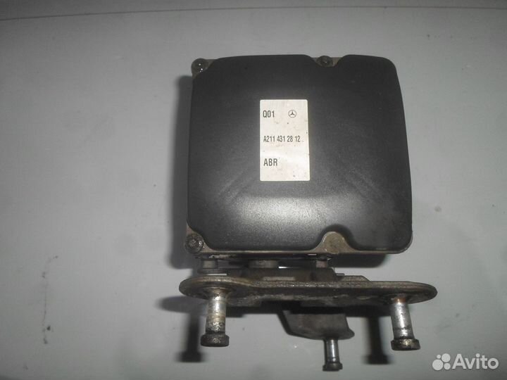 Блок ABS (насос) Mercedes-Benz CLS-Class