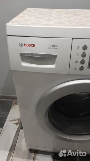 Сломанная стиральная машина