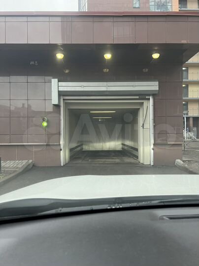 Машиноместо, 18 м²